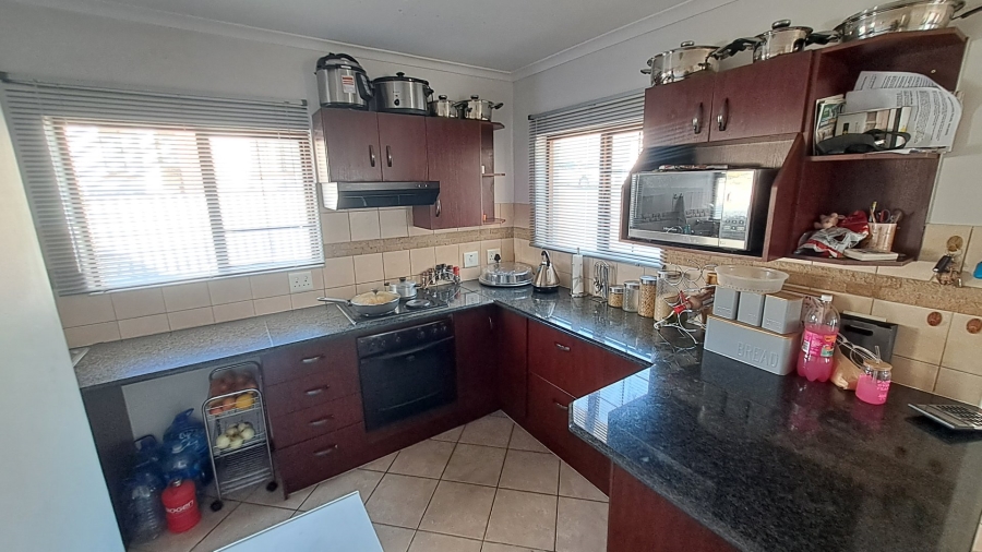 3 Bedroom Property for Sale in Hillside Free State